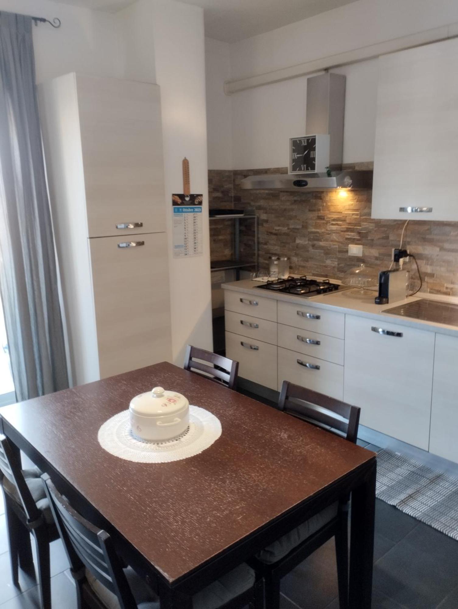 فيلا Terme House أتشيريالي المظهر الخارجي الصورة